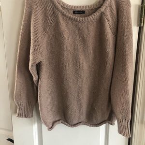 Long sleeve sweater